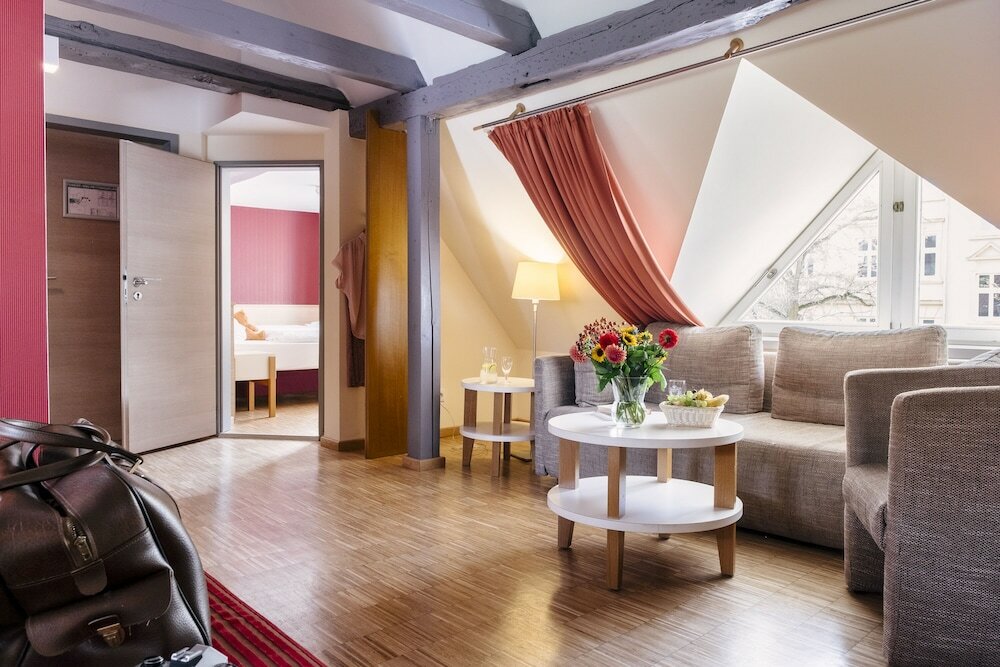 Фото Hotel Am Jungfernstieg