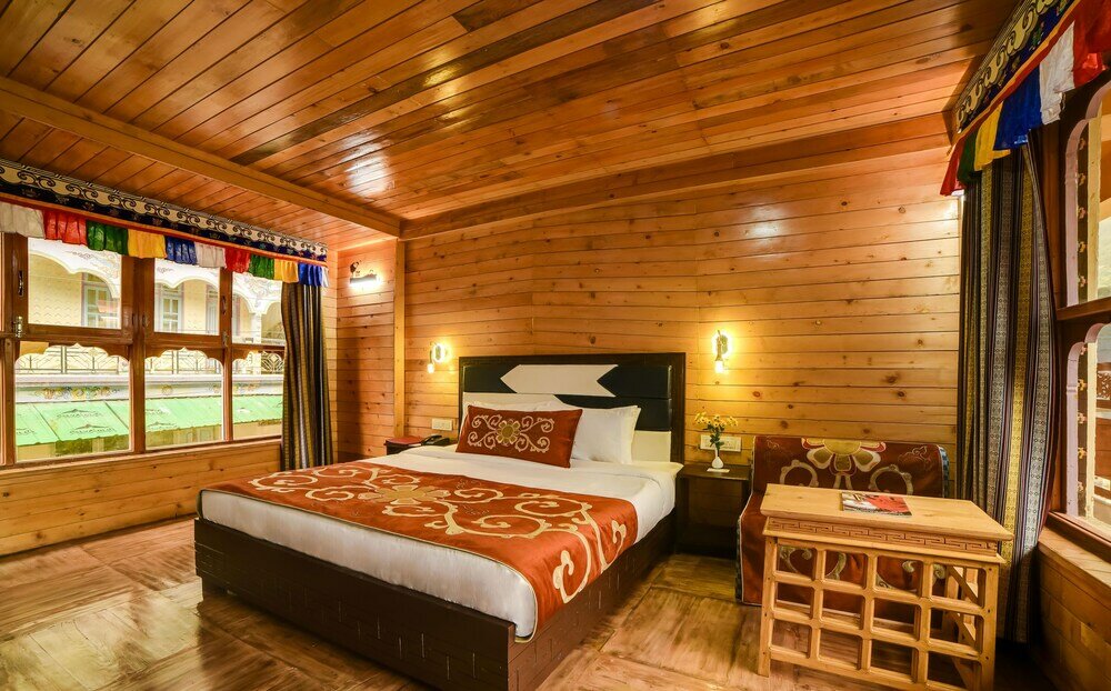 Фото Summit Panghen Metok Hotel