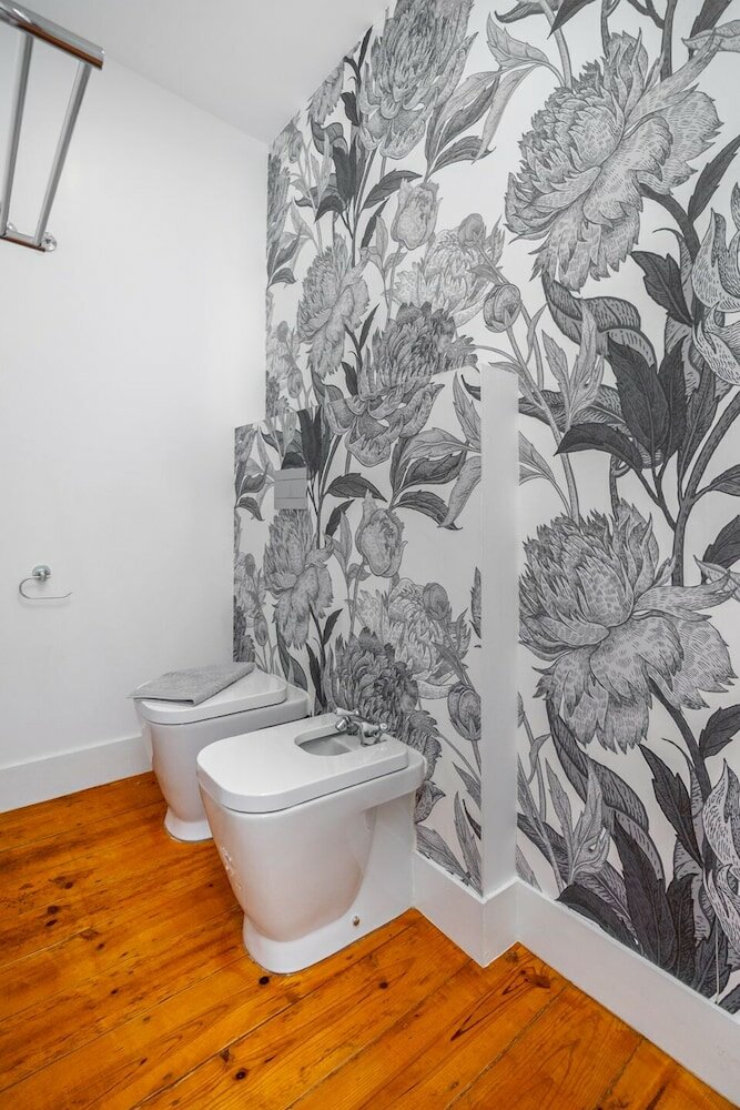 Фото Luxurious Art Deco 3 Br