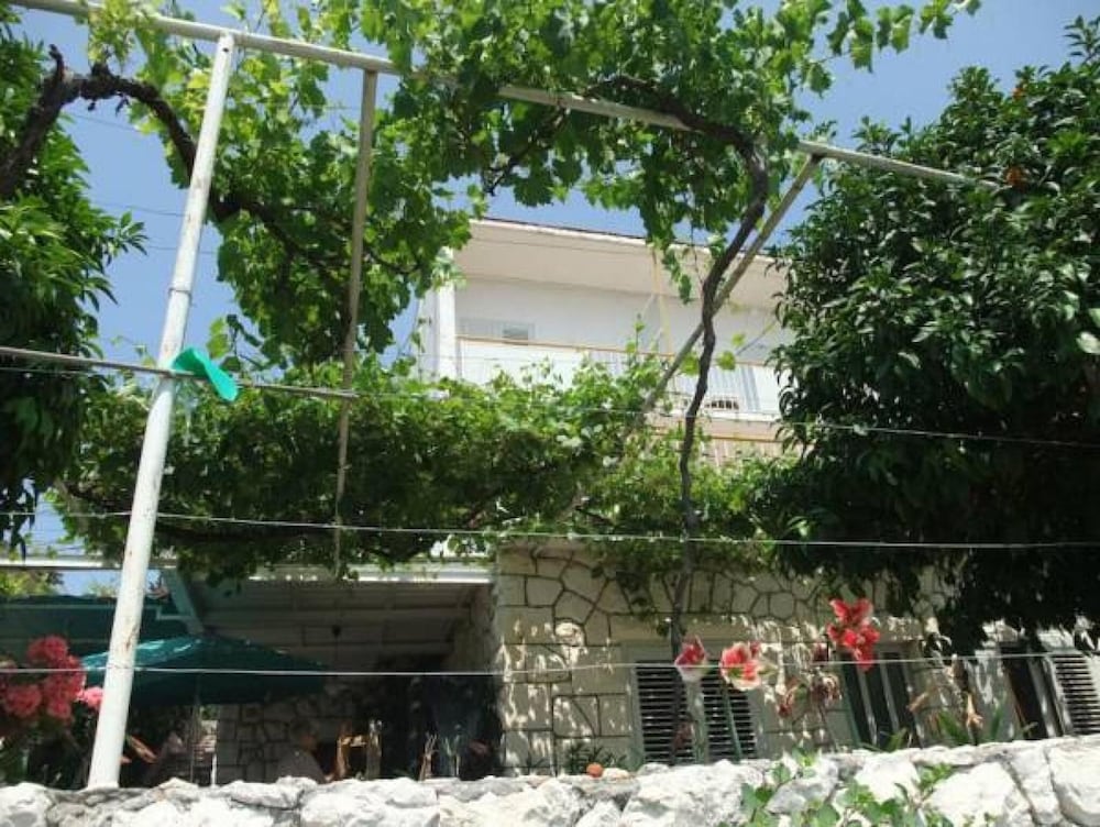 Фото Rooms Vinka Tudor