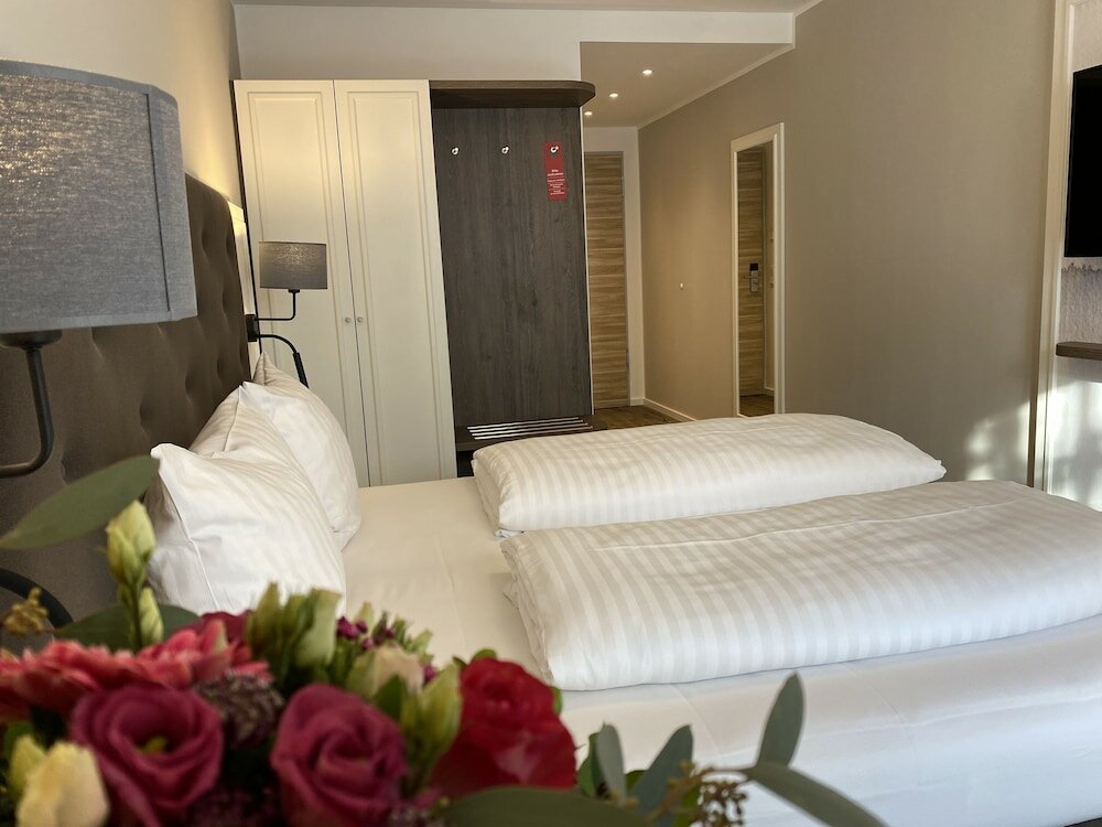 Фото Signature East Hotel Falk