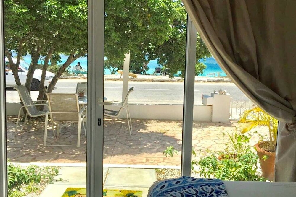 Фото Spectacular Beach Front View