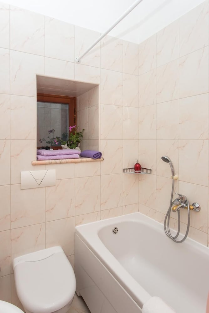 Фото Rooms Lovrijenac