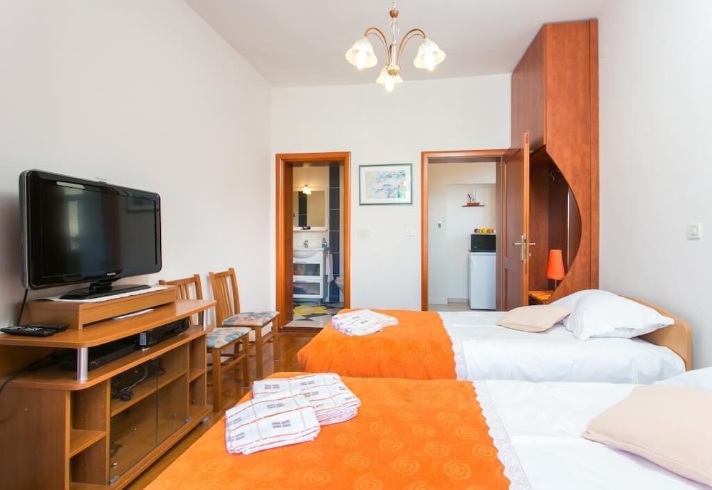 Фото Apartments Eva