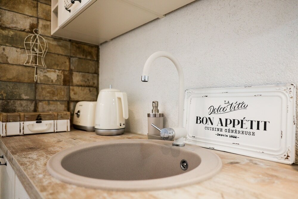 Фото Ika Boutique Luxury Apartments