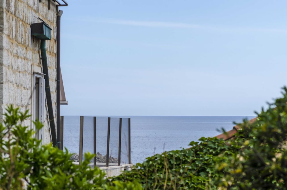 Фото Rooms Lovrijenac