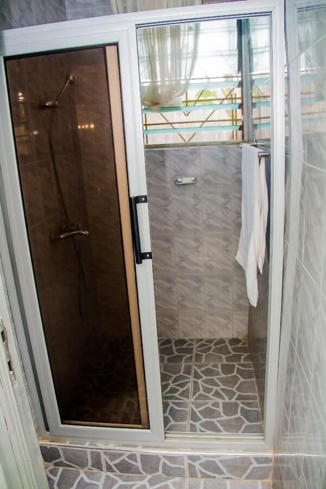 Фото Elizz Guest House