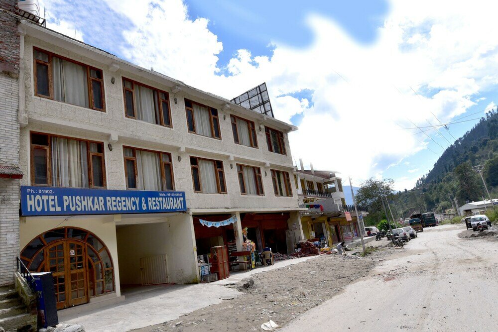 Фото отеля 1