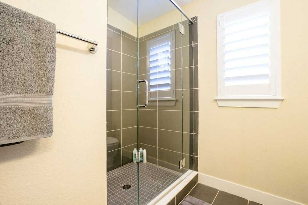 Фото The Ladley Luxury Lifestyle Walk to Mile High