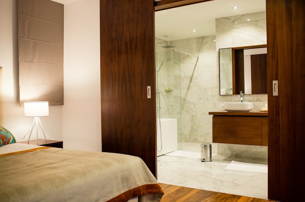 Фото La Varangue - Boutique Hôtel