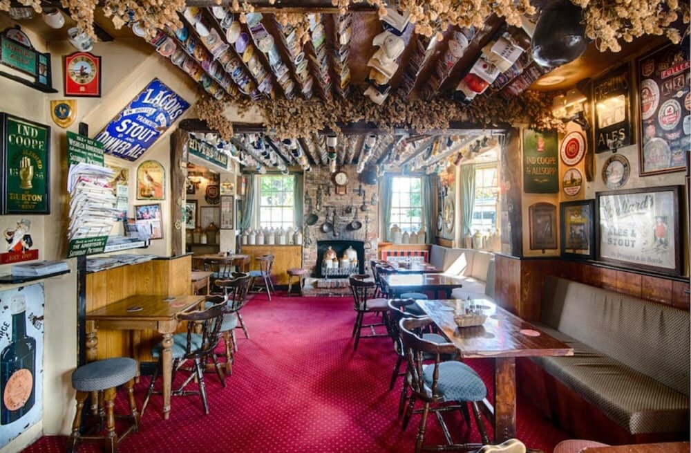 Фото The Red Lion