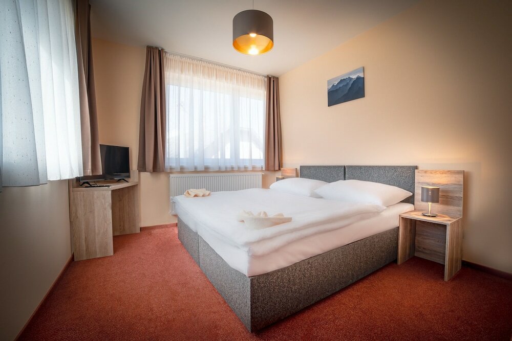 Фото Penzión Čerešnový Sad