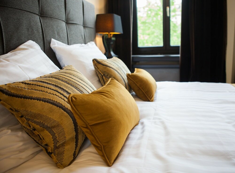 Фото B in Antwerp