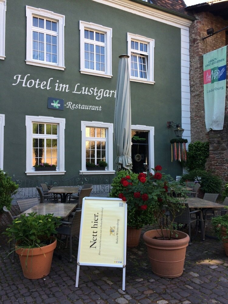 Фото Hotel im Lustgarten
