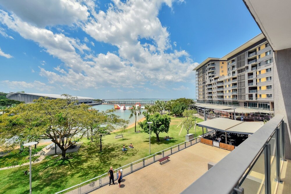 Фото Darwin Waterfront Short Stay Apartments