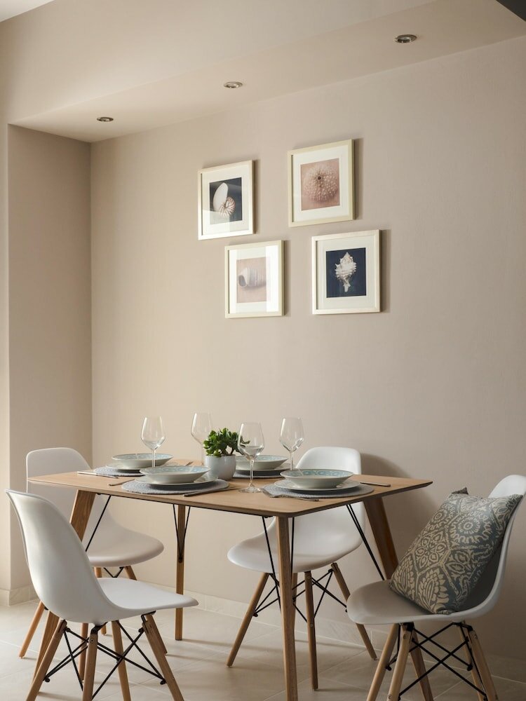 Фото Dempla Heights Villas