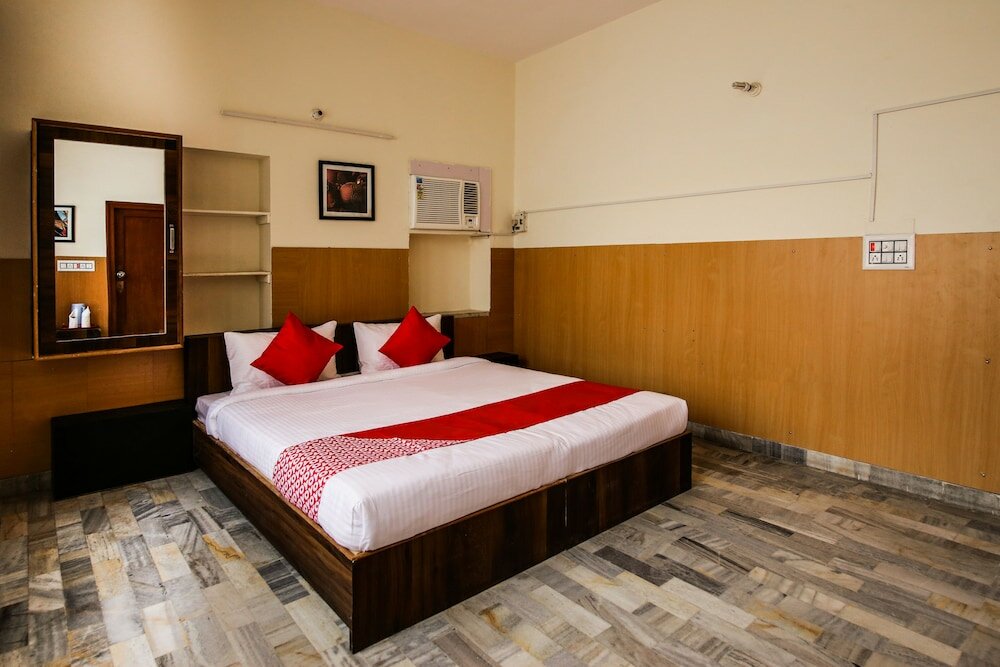 Фото Oyo 16169 Sahdev Guest House