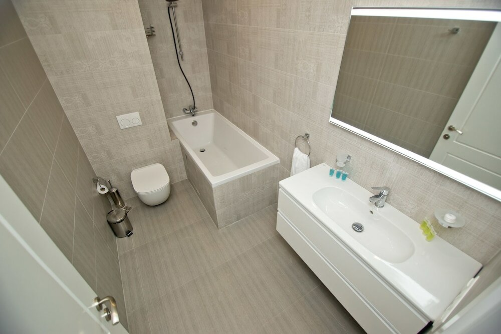 Фото Bellevue Residence Suites