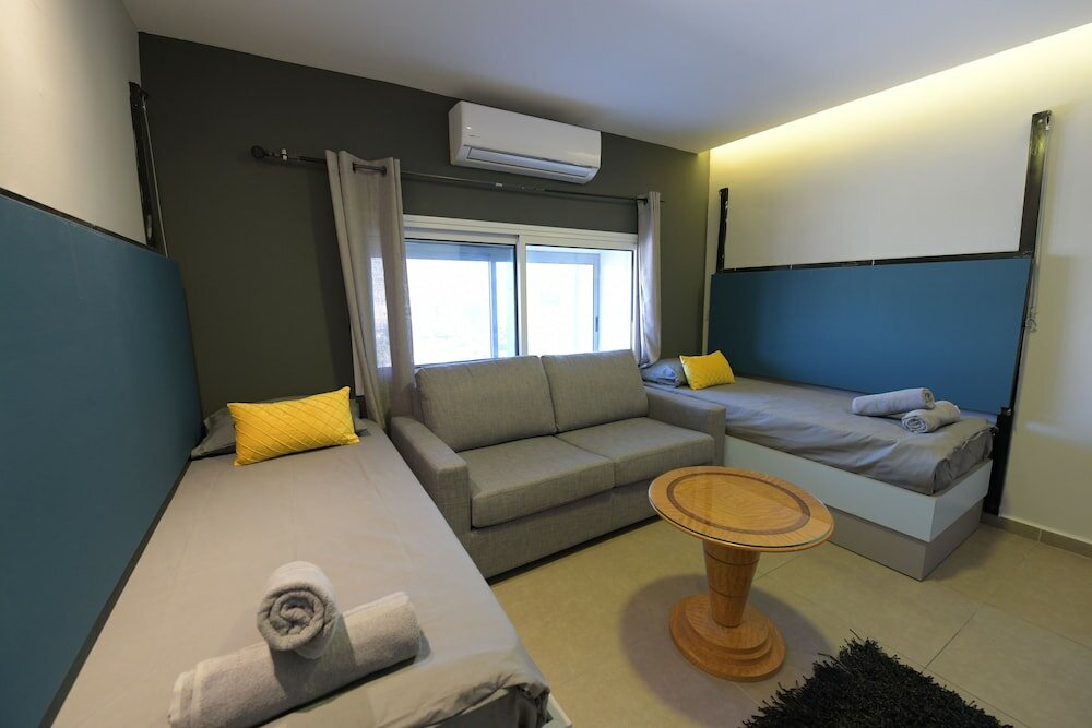 Фото Amdar Hotel & Hostel