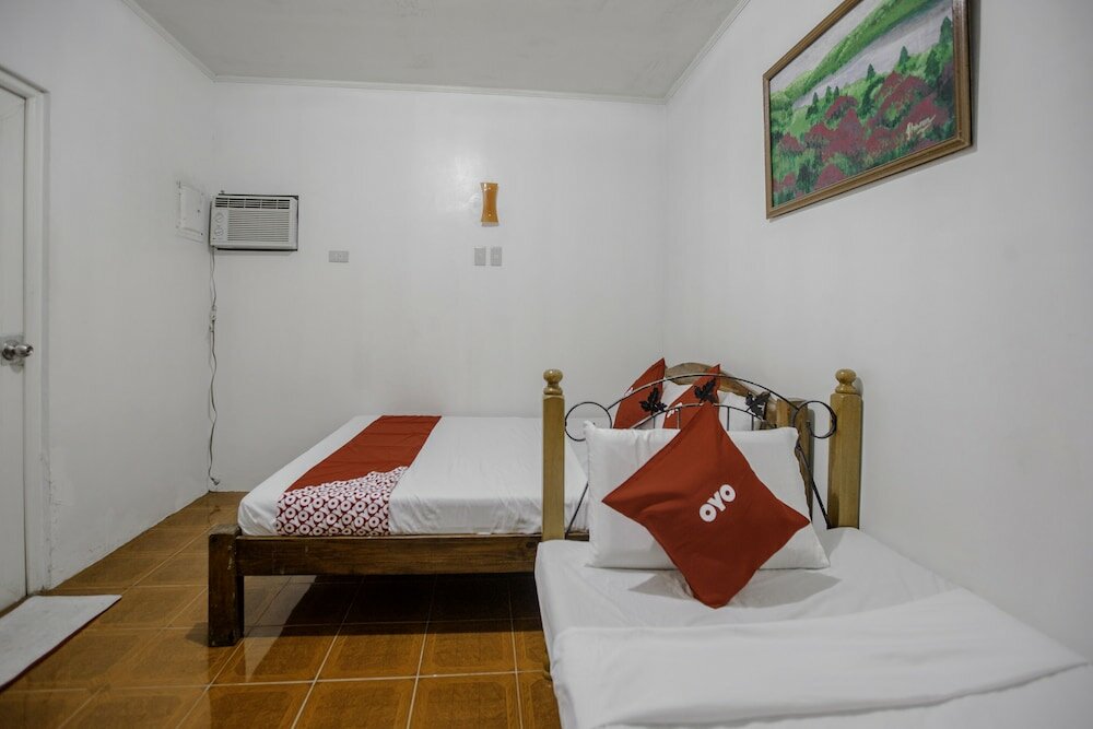 Фото Oyo 741 Sierra Travellers Inns