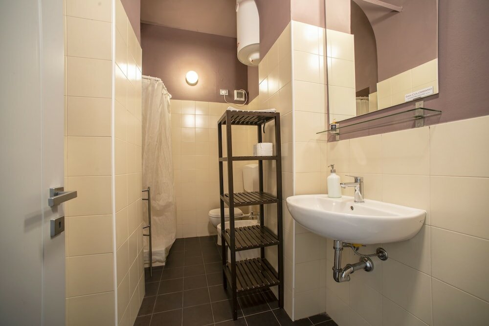 Фото Ostello Palazzo Nizza