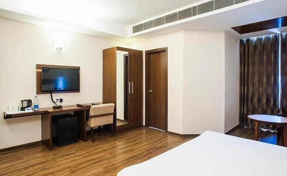 Фото Hotel Hive Panipat