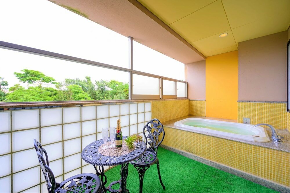 Фото Hotel Shonan Bay - Adults Only
