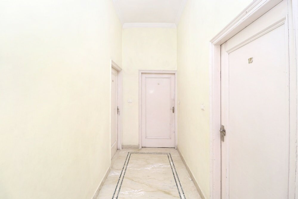 Фото Oyo 24073 Hotel Hari Darshan