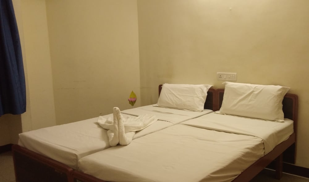 Фото Ywca International Guest House