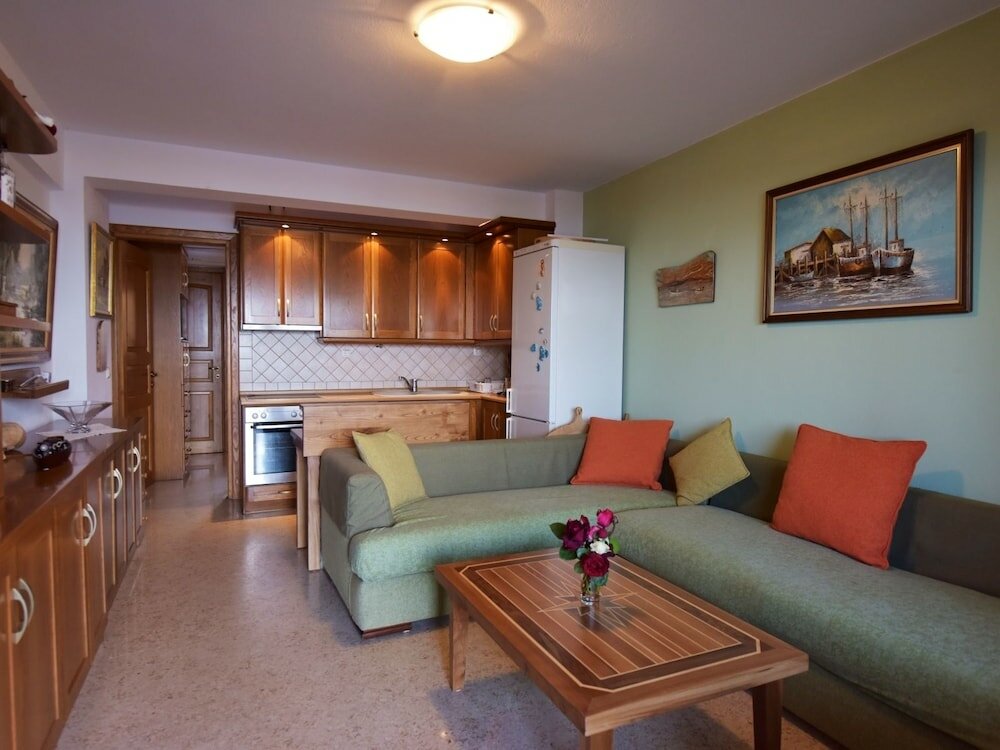 Фото Camellia House Seafront - Nea Potidea