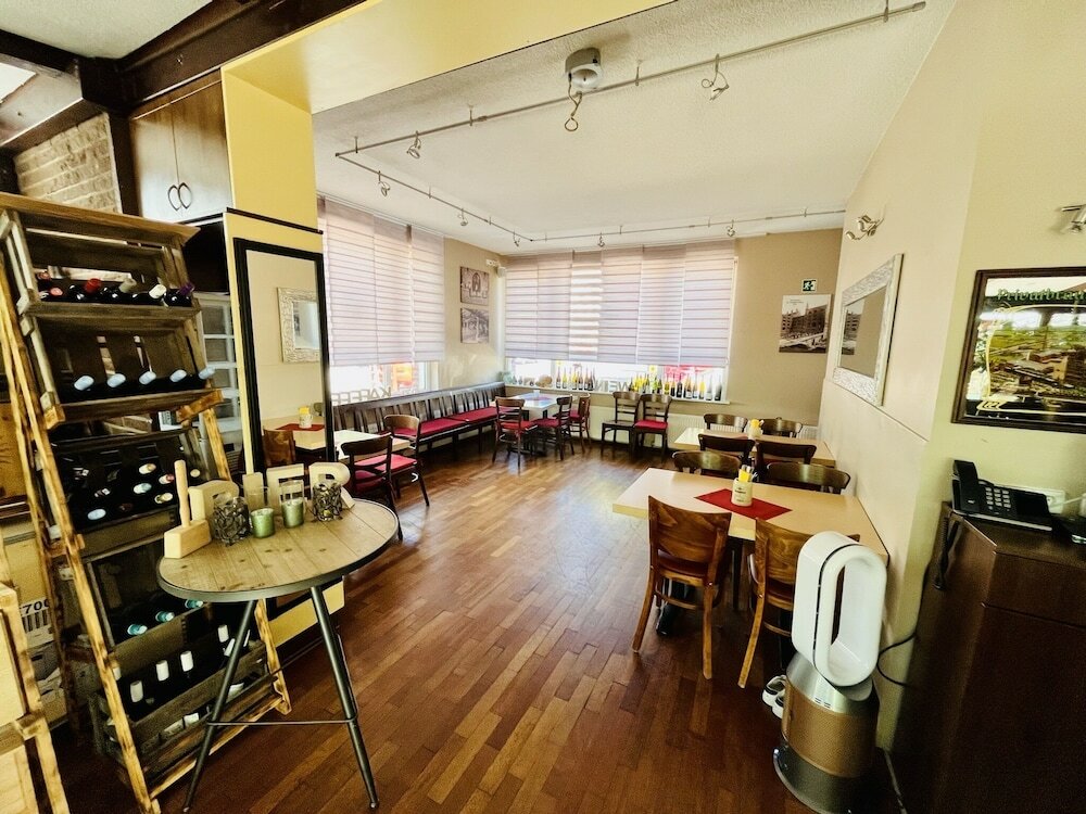 Фото Hotel Hoepfner Burghof