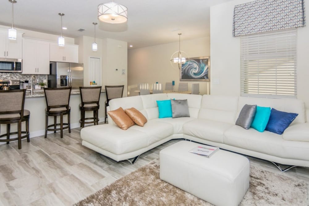 Фото Amazing Townhome with private pool Sl3054