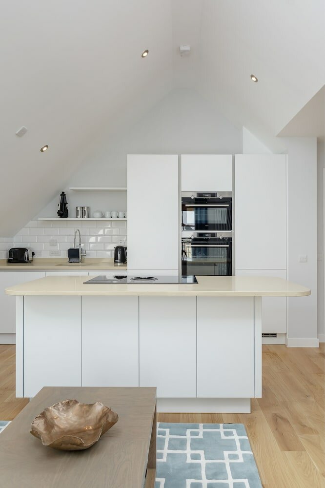 Фото Destiny Scotland Royal Mile Residence