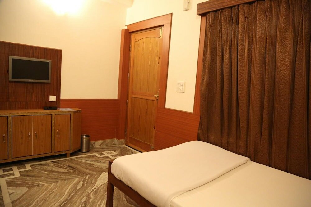 Фото Samdupling Himalayan Brothers