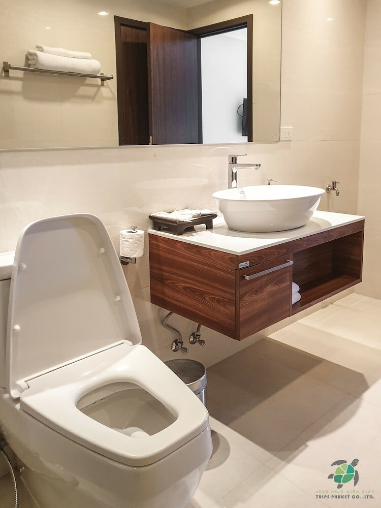 Фото The Title West Wing by Trips Phuket