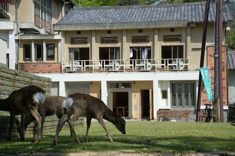 Гостиница Mountain Home Lodge in Deer Park в Наре