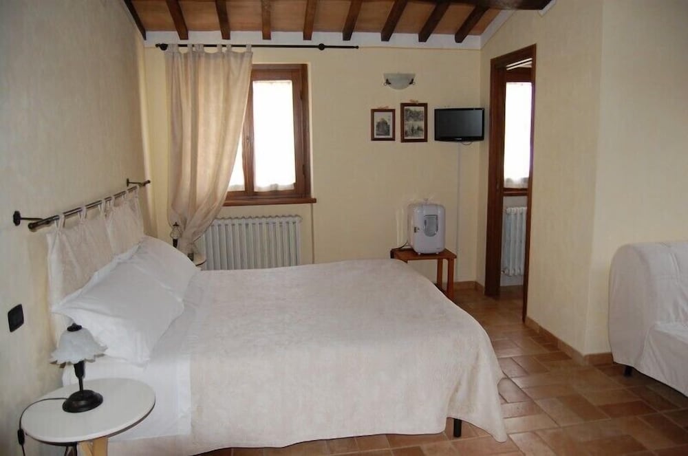 Фото Agriturismo Santa Caterina