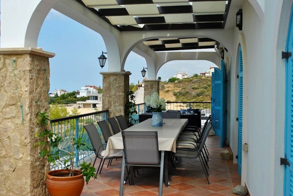 Фото Villa Alex by Amy Villas