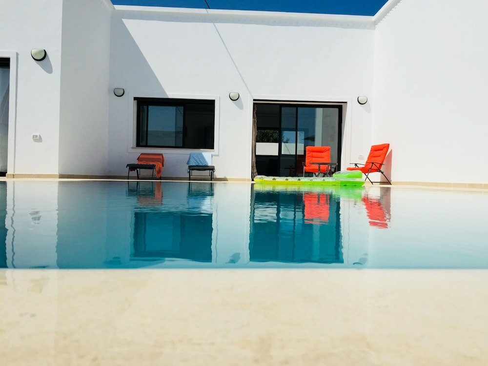 Фото Villa Avec piscine privee