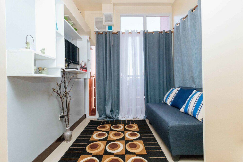 Фото RedDoorz Plus @ Rsg Ss Residens Vito Cruz