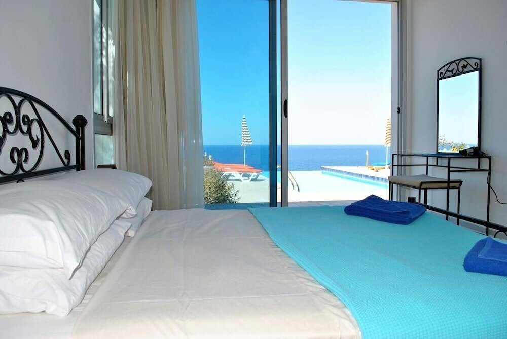 Фото Villa Blue Horizon by Amy Villas