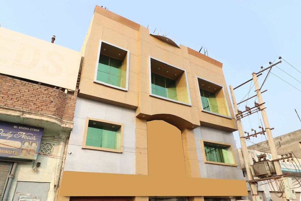 Фото Oyo 24326 Ab Hotel