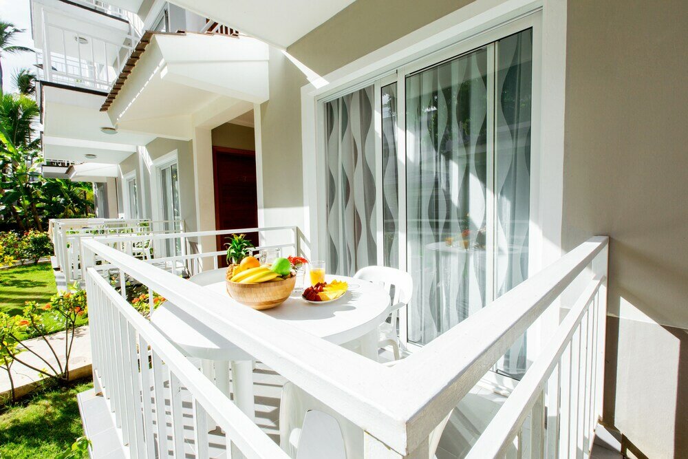 Фото TrueCost Caribbean Paradise