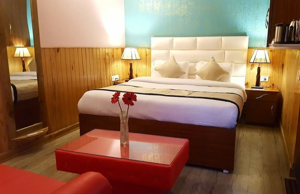 Фото Hotel Mount Royale