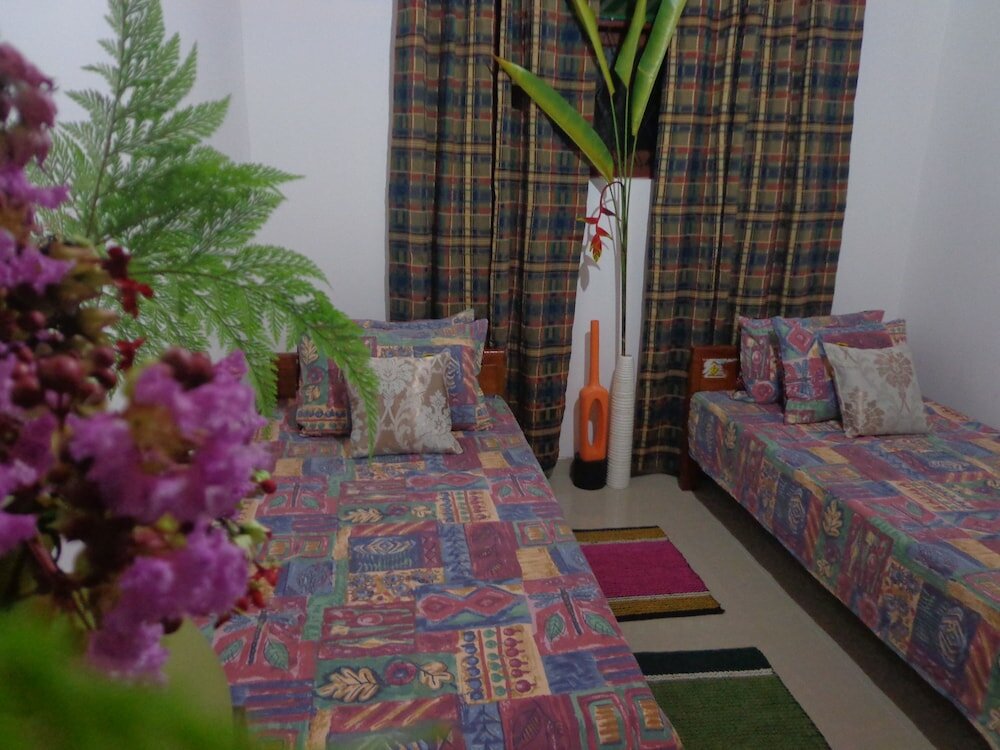 Фото Brown's Edge Residence