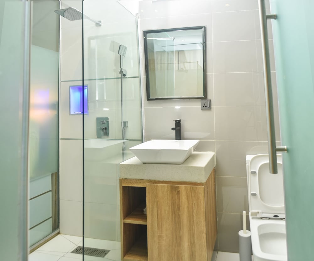 Фото Centurion Apartments Limited