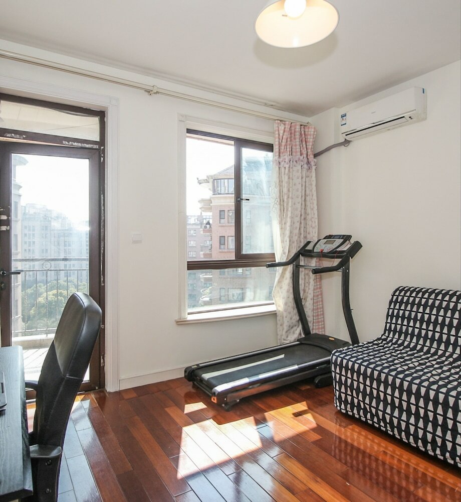 Фото Ellies Apartment Biyun Branch