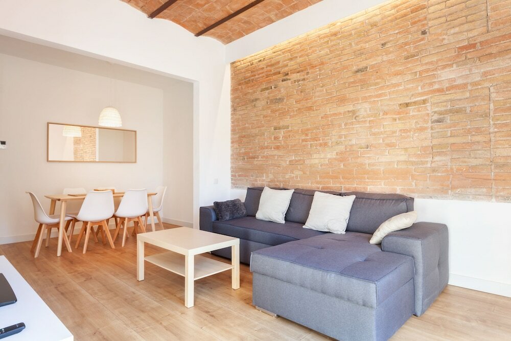 Фото Akira Flats Urgell Apartment