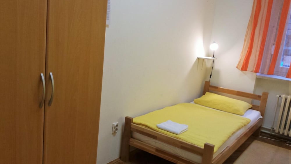 Фото Hostel Chameleon