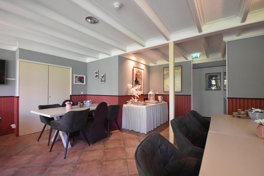 Фото Hotel de Torenhoeve